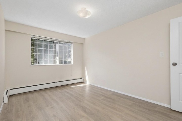 Photo 16 at 112 - 2222 Cambridge Street, Hastings, Vancouver East