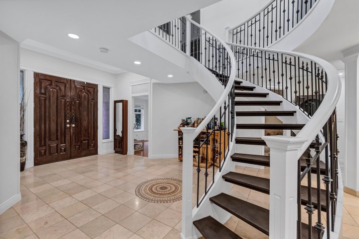 Photo 10 at 1219 Arborlynn Drive, Westlynn, North Vancouver