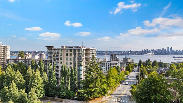 Photo 3 at 306 - 683 W Victoria Park, Lower Lonsdale, North Vancouver