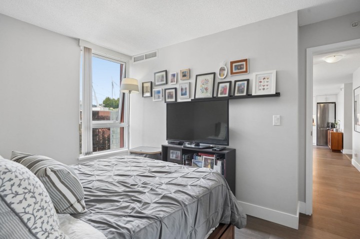 Photo 16 at 2201 - 918 Cooperage Way, Yaletown, Vancouver West