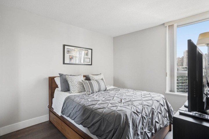 Photo 15 at 2201 - 918 Cooperage Way, Yaletown, Vancouver West