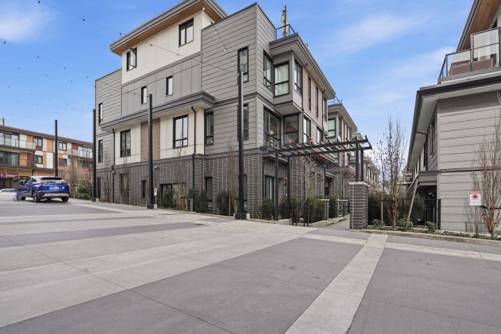 Photo 22 at 3960 Dumfries Street, Knight, Vancouver East