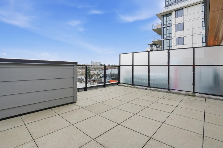 Photo 18 at 3960 Dumfries Street, Knight, Vancouver East
