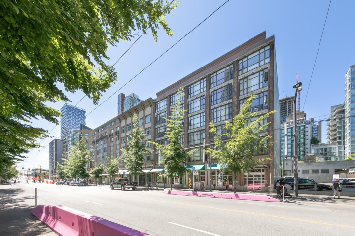 Photo 3 at 307 - 1249 Granville Street, Downtown VW, Vancouver West