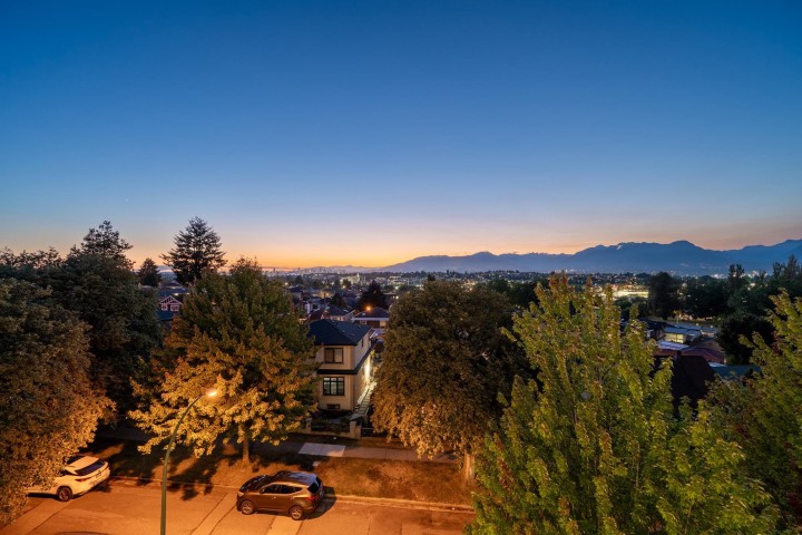 Photo 20 at 1 - 3428 Mons Drive, Renfrew Heights, Vancouver East