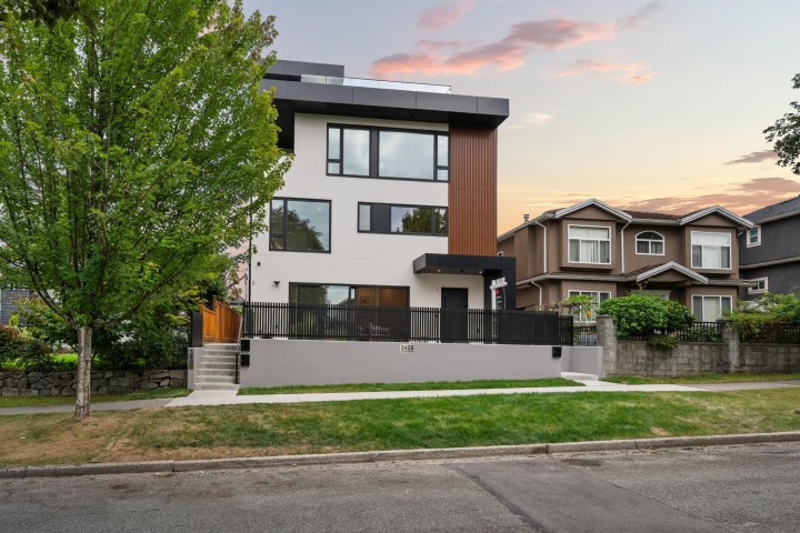 Photo 24 at 1 - 3428 Mons Drive, Renfrew Heights, Vancouver East
