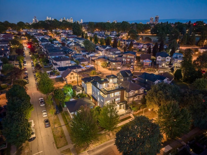 Photo 29 at 1 - 3428 Mons Drive, Renfrew Heights, Vancouver East