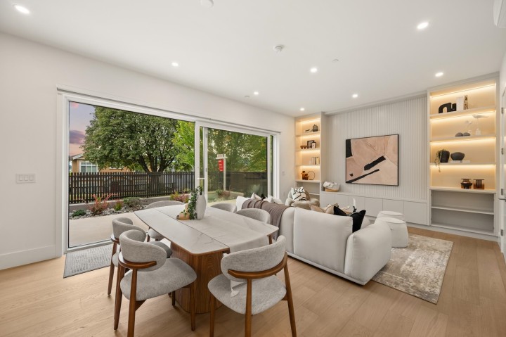 Photo 4 at 1 - 3428 Mons Drive, Renfrew Heights, Vancouver East