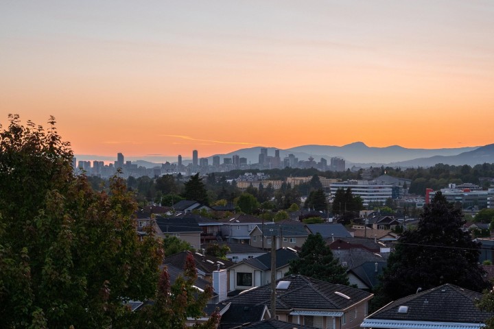Photo 21 at 1 - 3428 Mons Drive, Renfrew Heights, Vancouver East