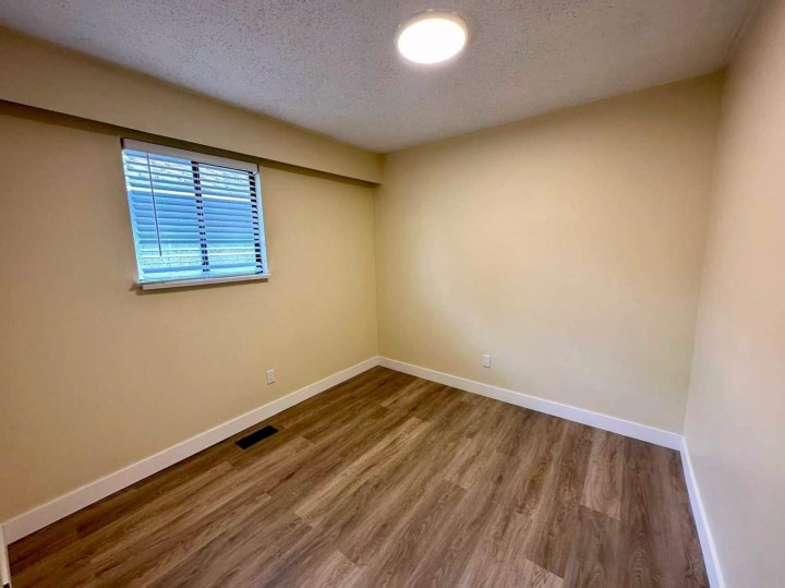 Photo 13 at 2898 Natal Street, Renfrew Heights, Vancouver East