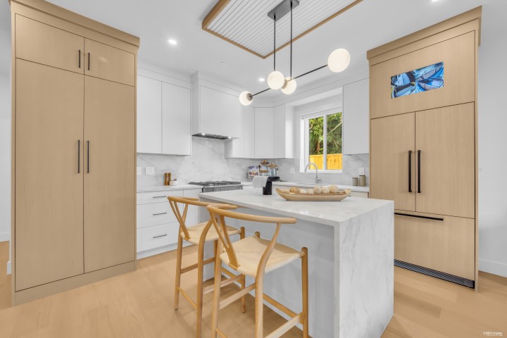 Photo 9 at 1 - 6388 Argyle Street, Killarney VE, Vancouver East