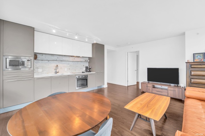 Photo 3 at 2304 - 8131 Nunavut Lane, Marpole, Vancouver West