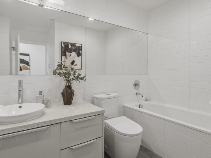 Photo 27 at 403 - 71 E Pender Street, Downtown VE, Vancouver East