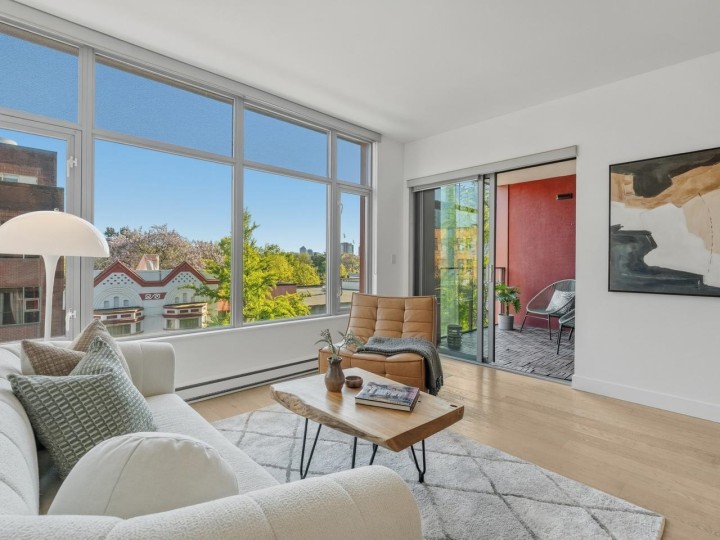 Photo 1 at 403 - 71 E Pender Street, Downtown VE, Vancouver East