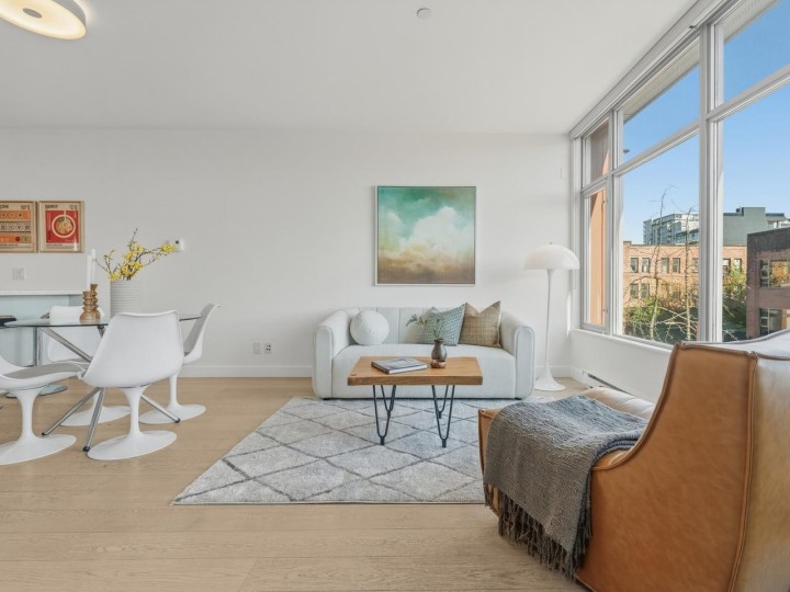 Photo 14 at 403 - 71 E Pender Street, Downtown VE, Vancouver East