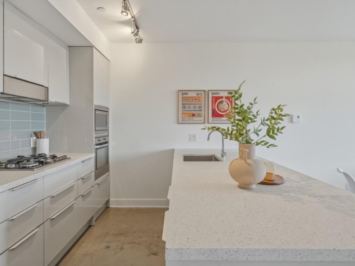 Photo 18 at 403 - 71 E Pender Street, Downtown VE, Vancouver East