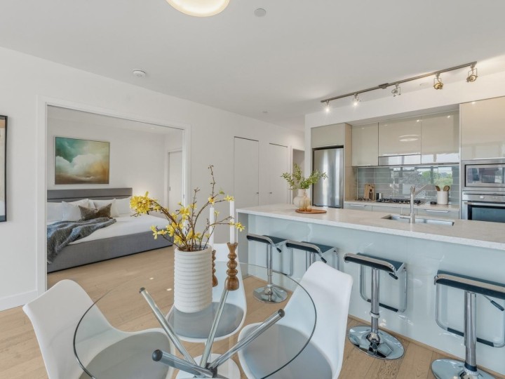 Photo 15 at 403 - 71 E Pender Street, Downtown VE, Vancouver East