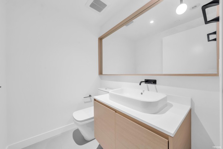 Photo 16 at 23 - 526 W 28th Avenue, Cambie, Vancouver West