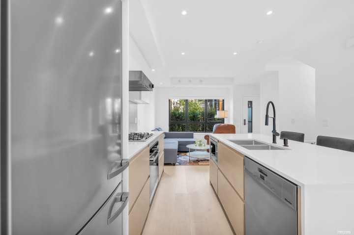 Photo 9 at 23 - 526 W 28th Avenue, Cambie, Vancouver West