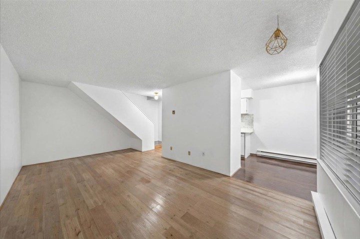 Photo 5 at 3438 Copeland Avenue, Champlain Heights, Vancouver East