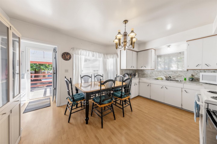 Photo 7 at 3378 E 26th Avenue, Renfrew Heights, Vancouver East