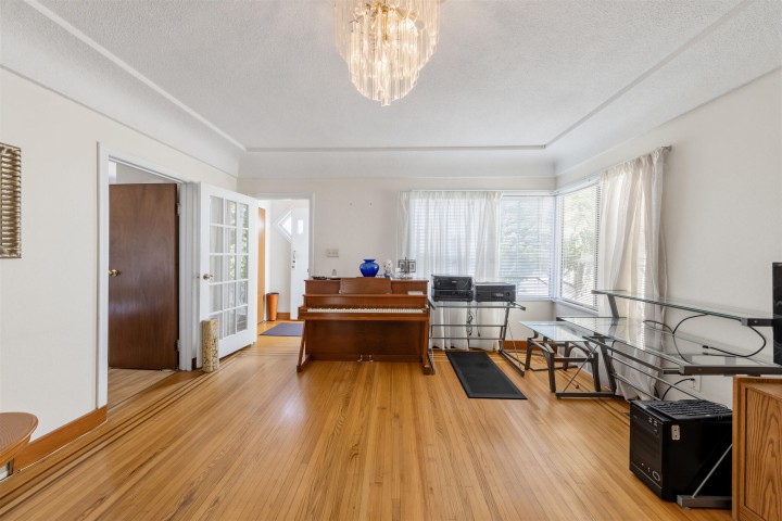 Photo 3 at 3378 E 26th Avenue, Renfrew Heights, Vancouver East