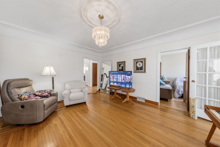 Photo 5 at 3378 E 26th Avenue, Renfrew Heights, Vancouver East