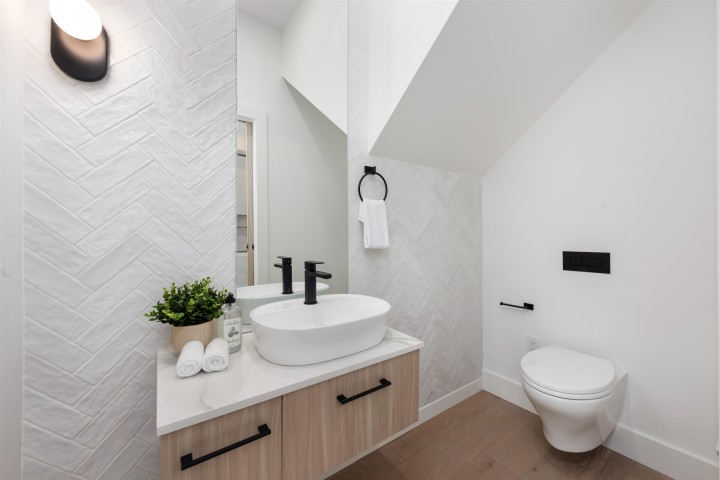 Photo 19 at 1495 W 52nd Avenue, South Granville, Vancouver West