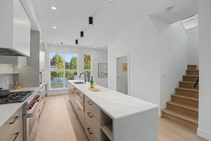 Photo 12 at 1485 W 52nd Avenue, South Granville, Vancouver West
