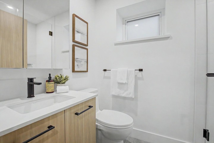 Photo 24 at 1483 W 52nd Avenue, South Granville, Vancouver West