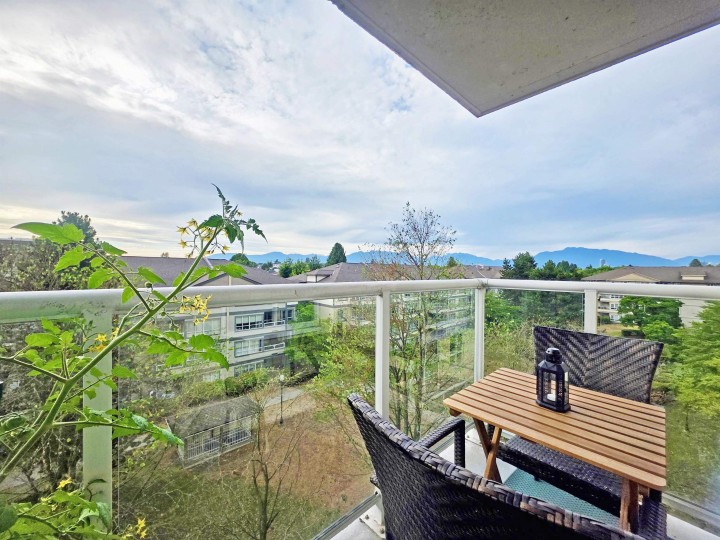 Photo 10 at 607 - 3455 Ascot Place, Collingwood VE, Vancouver East