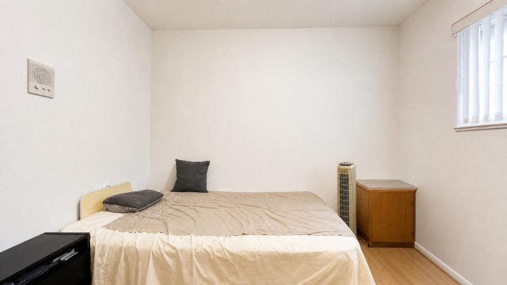 Photo 13 at 3211 Queens Avenue, Collingwood VE, Vancouver East