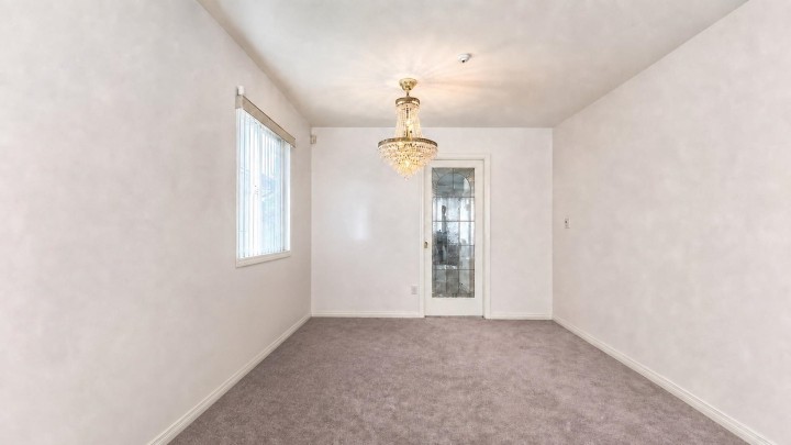Photo 3 at 3211 Queens Avenue, Collingwood VE, Vancouver East