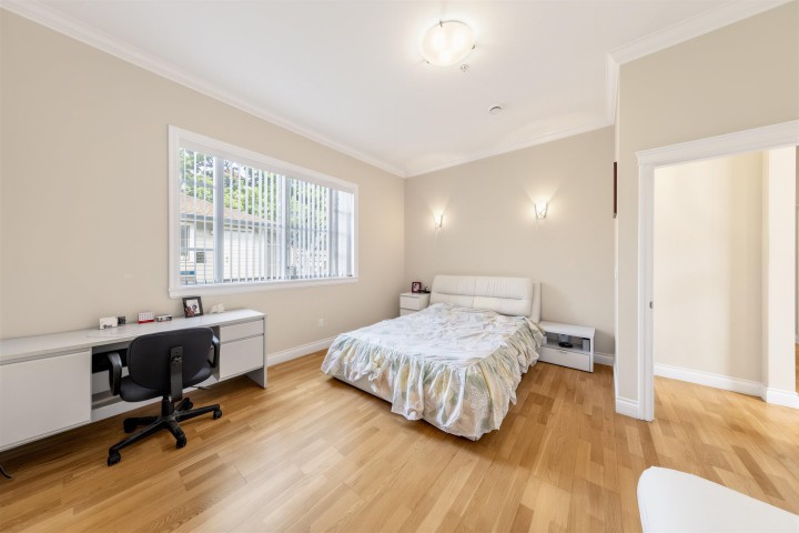 Photo 9 at 1225 Hazelton Street, Renfrew VE, Vancouver East