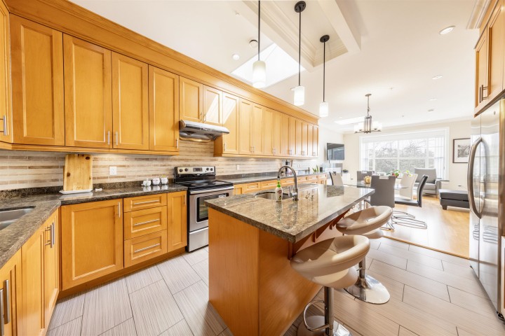 Photo 18 at 1225 Hazelton Street, Renfrew VE, Vancouver East