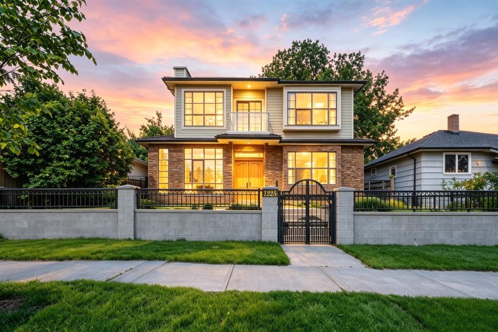 Photo 21 at 1225 Hazelton Street, Renfrew VE, Vancouver East