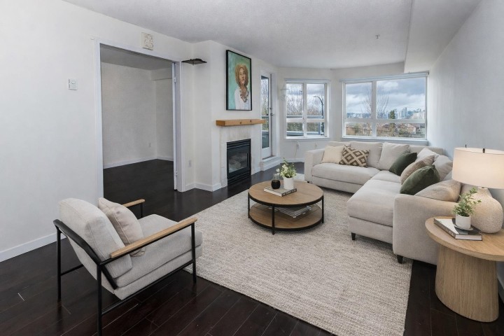 Photo 2 at 308 - 1707 Charles Street, Grandview Woodland, Vancouver East