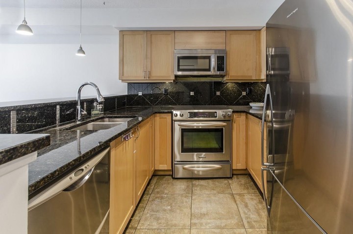 Photo 7 at 308 - 1707 Charles Street, Grandview Woodland, Vancouver East
