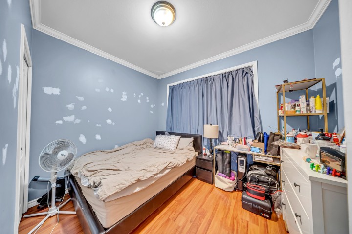 Photo 14 at 331 E 61st Avenue, South Vancouver, Vancouver East