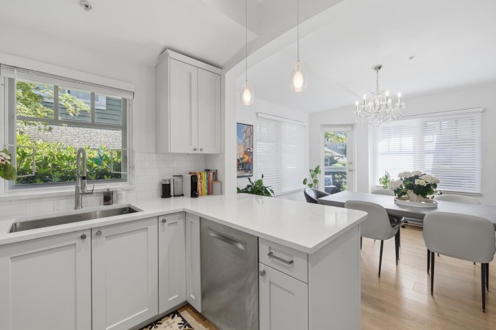 Photo 14 at 5338 Larch Street, Kerrisdale, Vancouver West