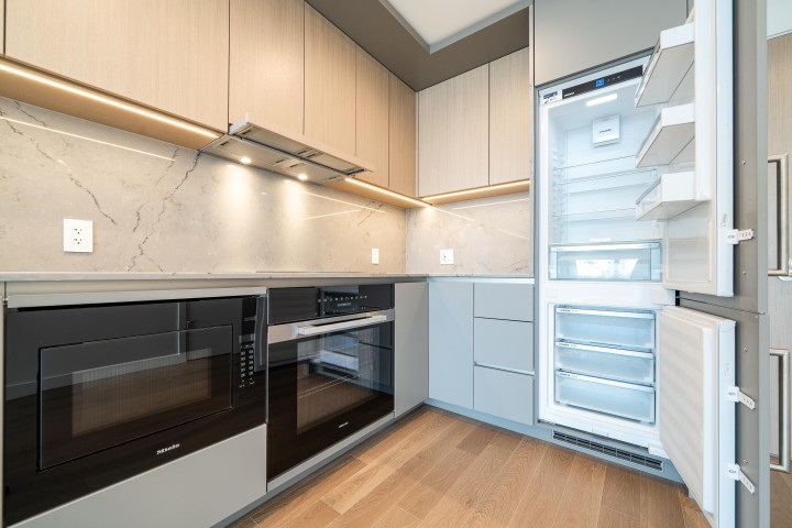 Photo 11 at 506/ - 3963 Uplands Way, Cypress Park Estates, West Vancouver