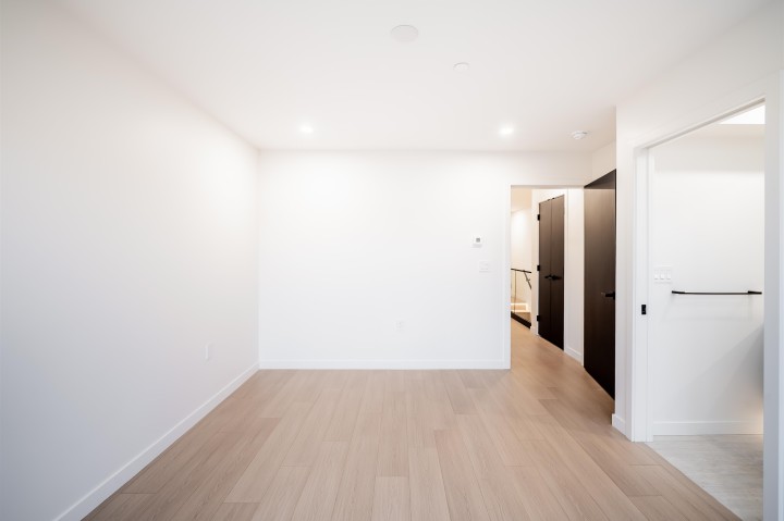 Photo 20 at 7962 Inverness Street, South Vancouver, Vancouver East