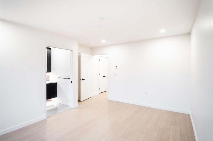 Photo 17 at 7960 Inverness Street, South Vancouver, Vancouver East