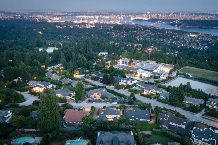 Photo 38 at 1285 Chartwell Crescent, Chartwell, West Vancouver
