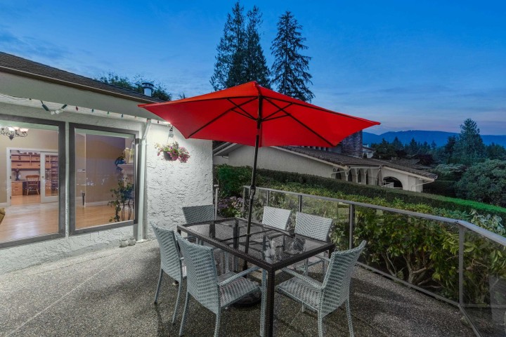 Photo 14 at 1285 Chartwell Crescent, Chartwell, West Vancouver