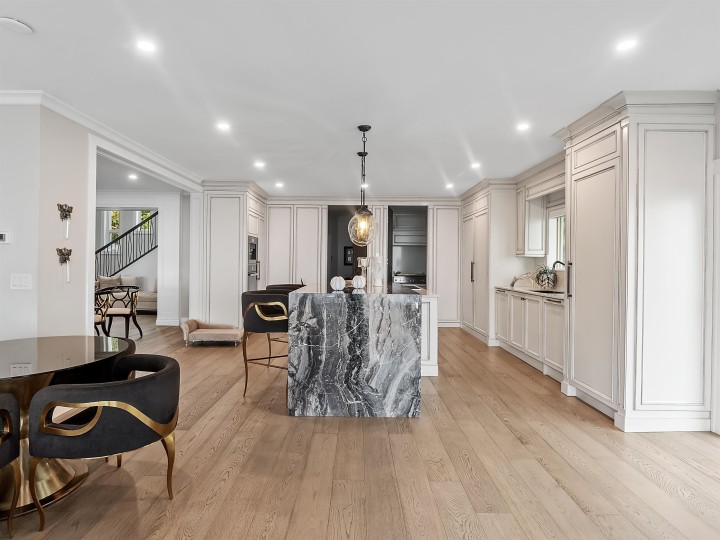 Photo 11 at 1439 Chippendale Road, Chartwell, West Vancouver