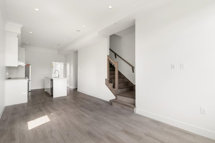 Photo 6 at 5043 Chambers Street, Collingwood VE, Vancouver East