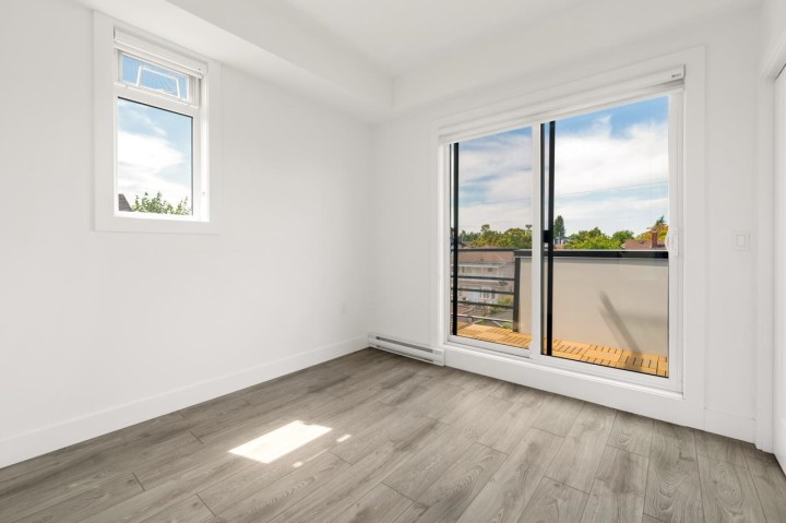 Photo 12 at 5043 Chambers Street, Collingwood VE, Vancouver East