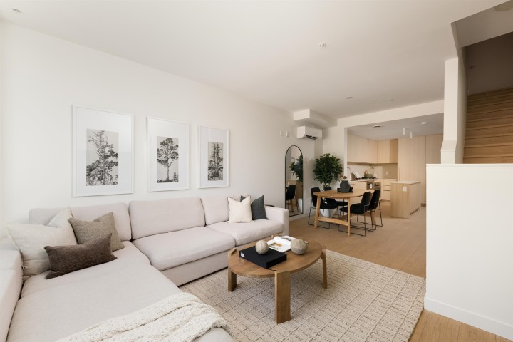 Photo 11 at 233 - 2830 Nanaimo Street, Renfrew Heights, Vancouver East