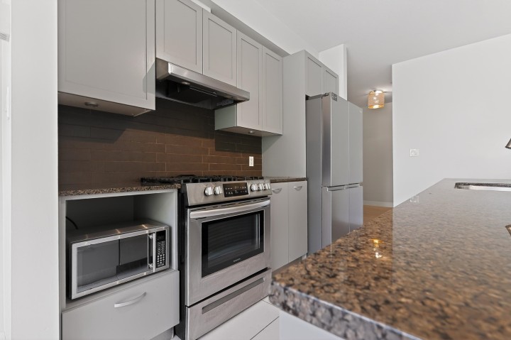 Photo 9 at 311 - 5955 Iona Drive, University VW, Vancouver West
